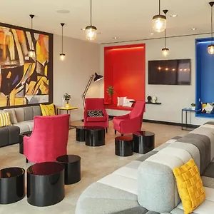 Hotell - The Niu, Form Feuerbach By Ihg, Stuttgart